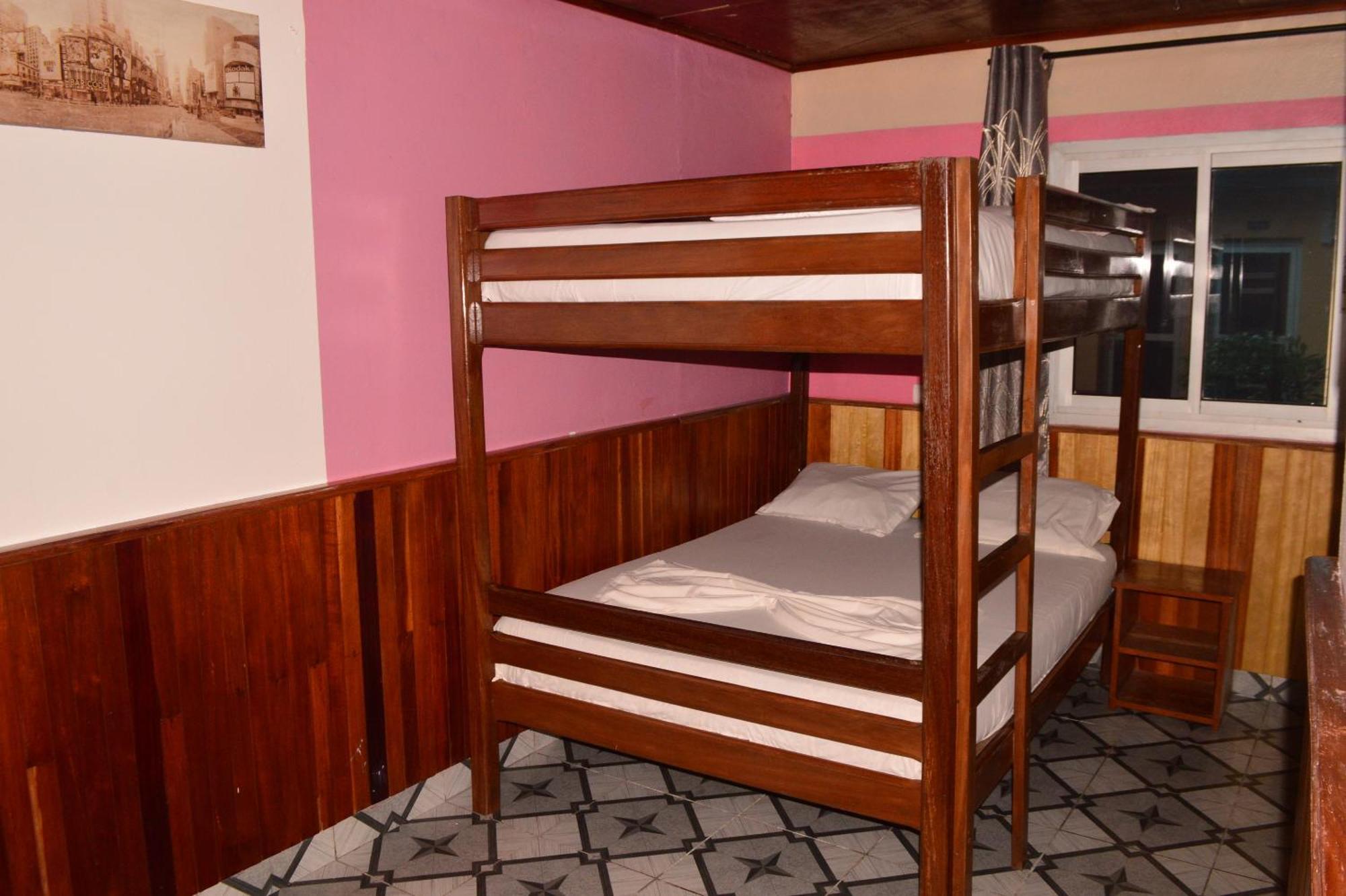 Hotel Restaurant Gites Kribi Cameră foto